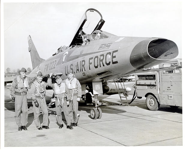 Dad Early AirForce Days 001