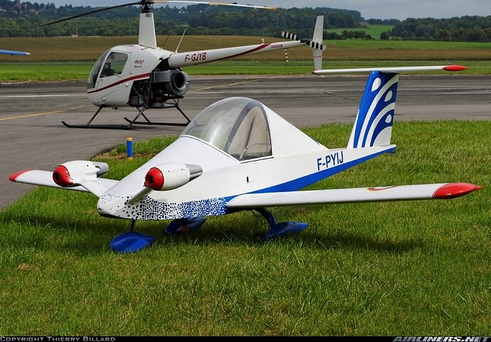 MC-15 Cri-Cri Jet