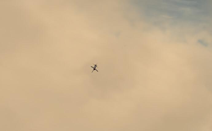 SU3311
