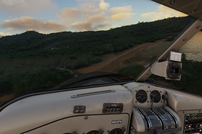 FS2020_20251129_233914_L