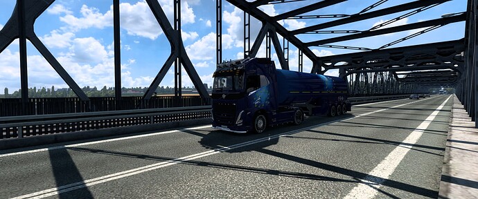 ets2_20251113_192458_00