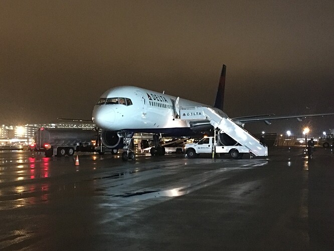 B6E965EC-6121-480D-9747-794D9E1A8DA4