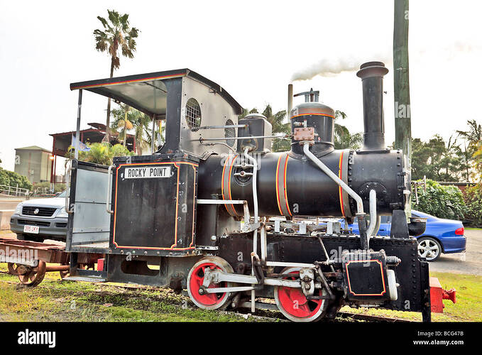 old-steam-train-narrow-guage